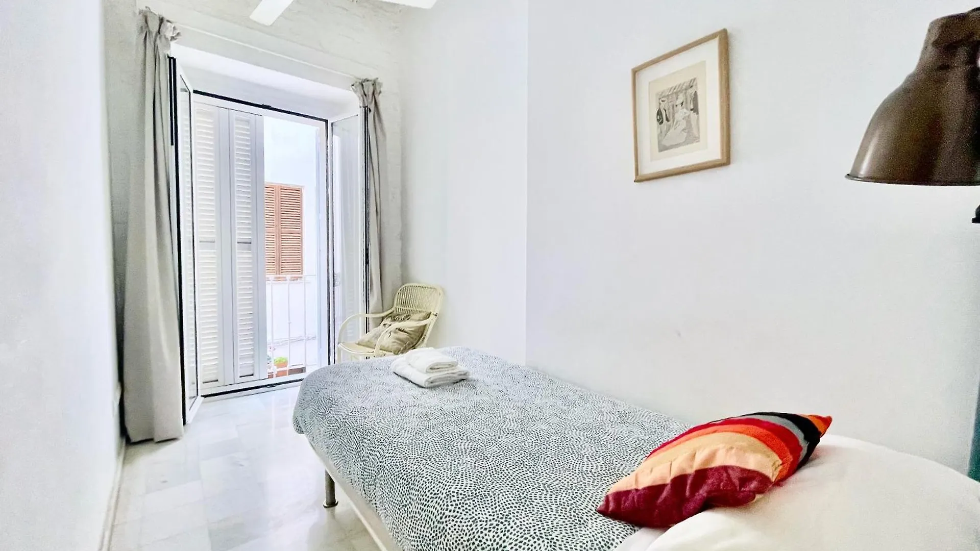 Suites San Lorenzo - Sevilla Apartmán